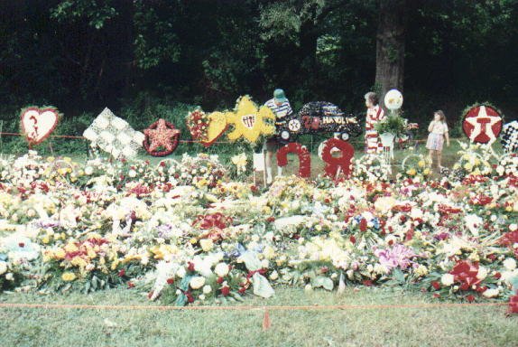 grave.jpg